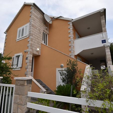Apartment Andrea Orebic Luaran gambar
