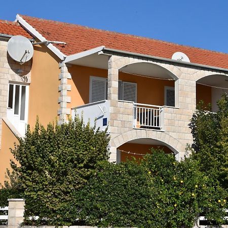 Apartment Andrea Orebic Luaran gambar