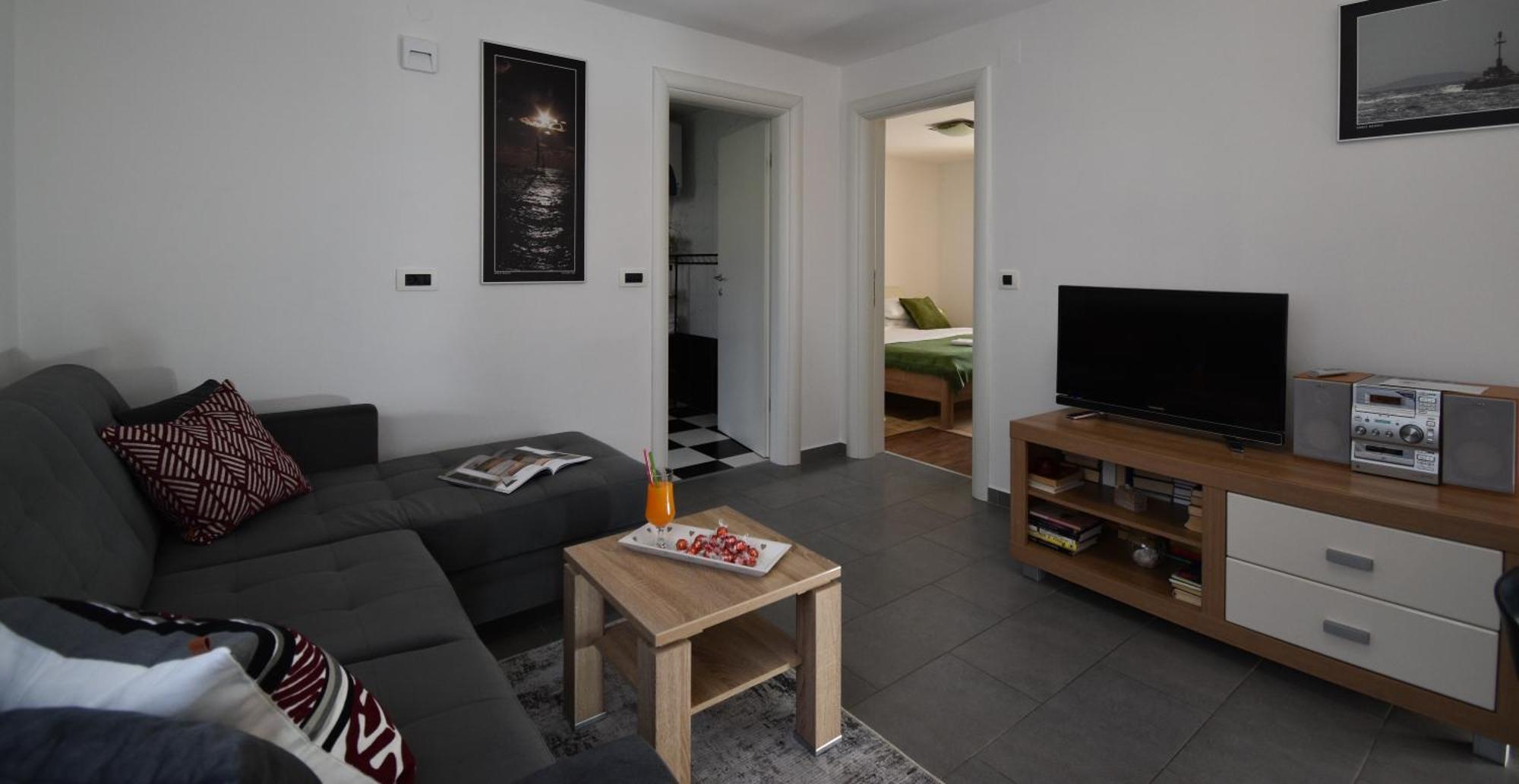 Apartment Andrea Orebic Luaran gambar
