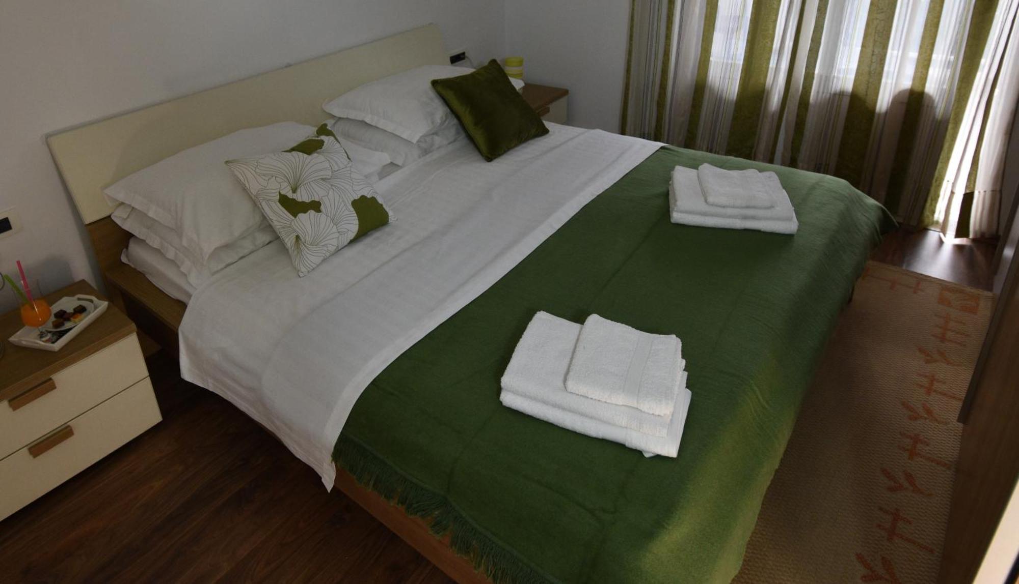 Apartment Andrea Orebic Luaran gambar