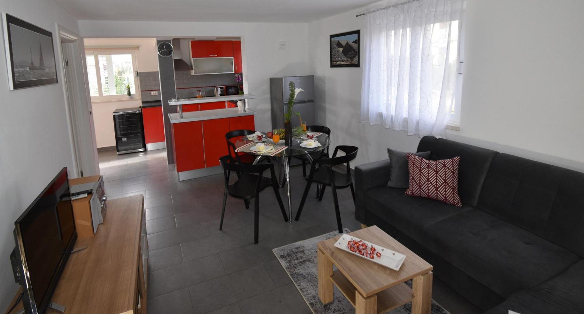 Apartment Andrea Orebic Luaran gambar